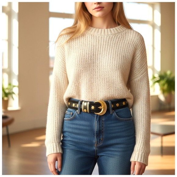 R.J. Graziano Black and Gold Statement Belt. Size Small. - Picture 14 of 14